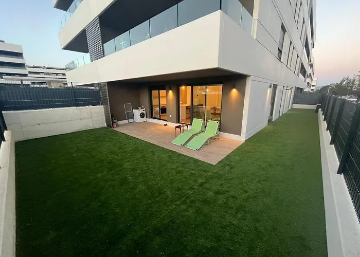 Moderno Bajo Con Jardin